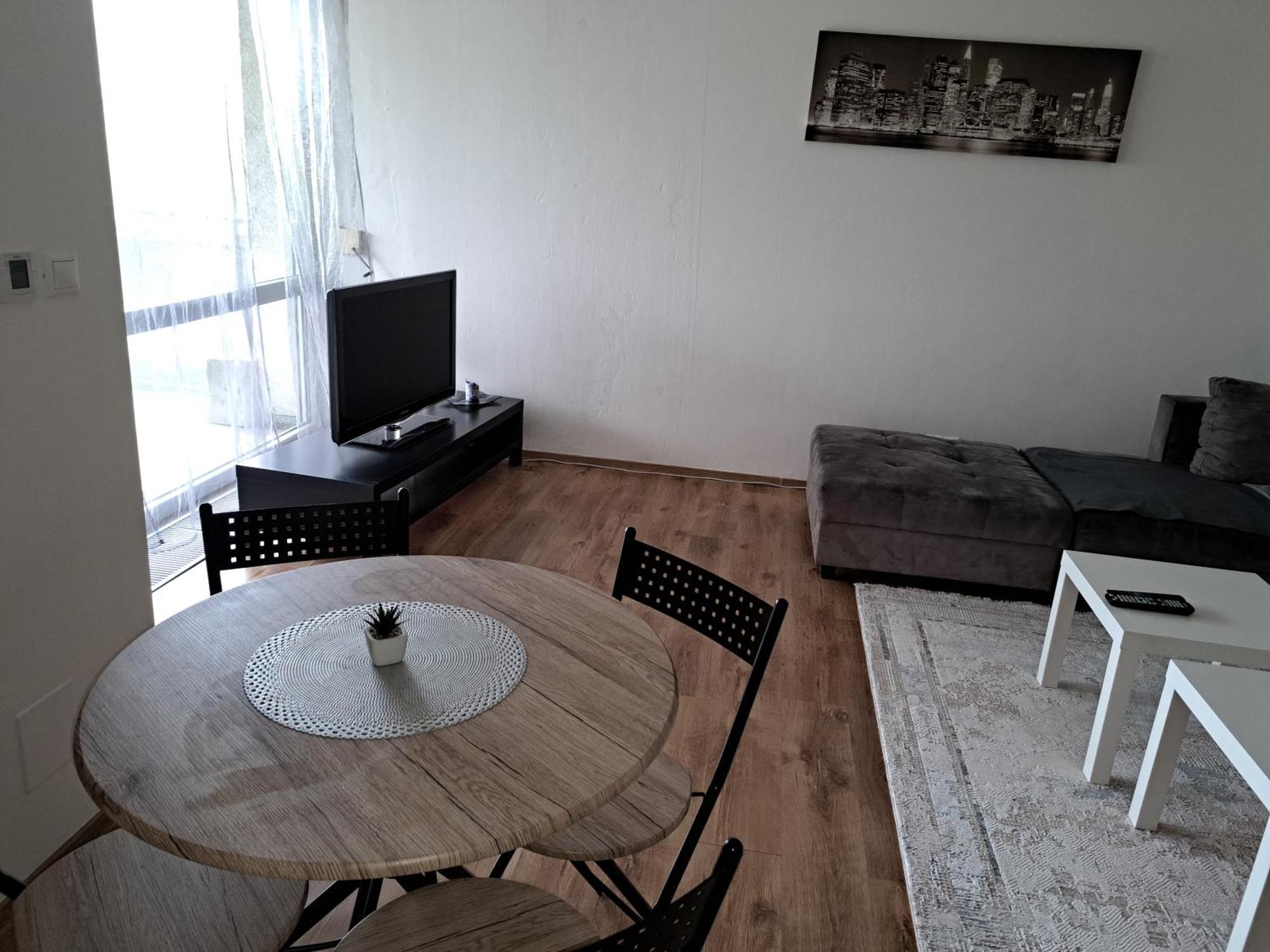 Apartman Zuzu Trencin Ngoại thất bức ảnh